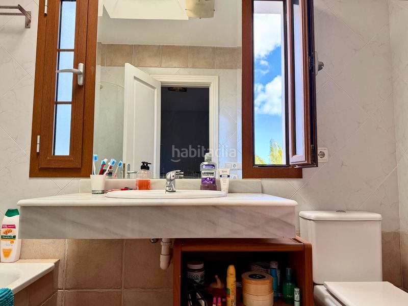Foto a48baf57-b901-4942-aa43-1b89e899c98f. Xalet amb aparcament piscina a costa Teguise Teguise