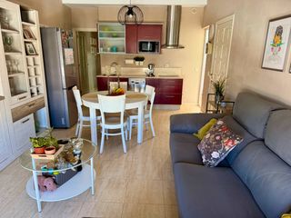 Appartement à Argana Alta - Maneje. Acogedor piso amueblado con estudio independiente en la azotea.
