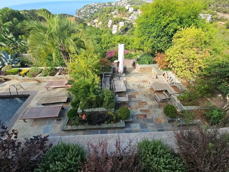 Foto c4ce32b7-a212-4f85-9711-85ddd2fbf7dc. Casa amb aparcament piscina a Canyelles Lloret de Mar