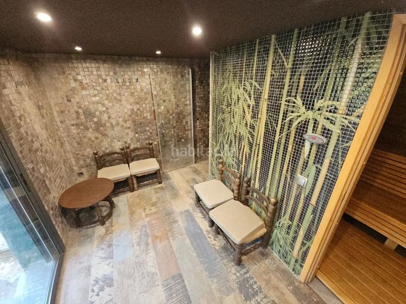 Foto f4a38ea4-1d22-4942-9c08-c15fb7de1535. Casa amb aparcament piscina a Canyelles Lloret de Mar