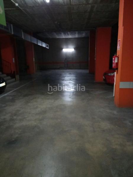 Foto 901dc813-b385-4aad-8f0b-a20dca7df77b. Aparcament cotxe a Palau Girona