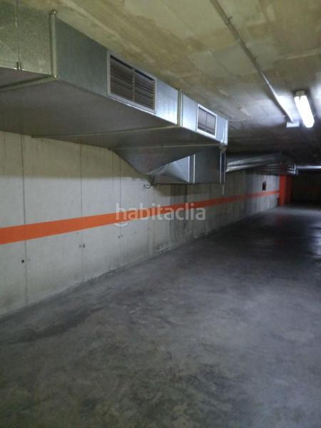 Foto e011844e-84a2-4809-b1c5-24753c99a23f. Aparcament cotxe a Palau Girona