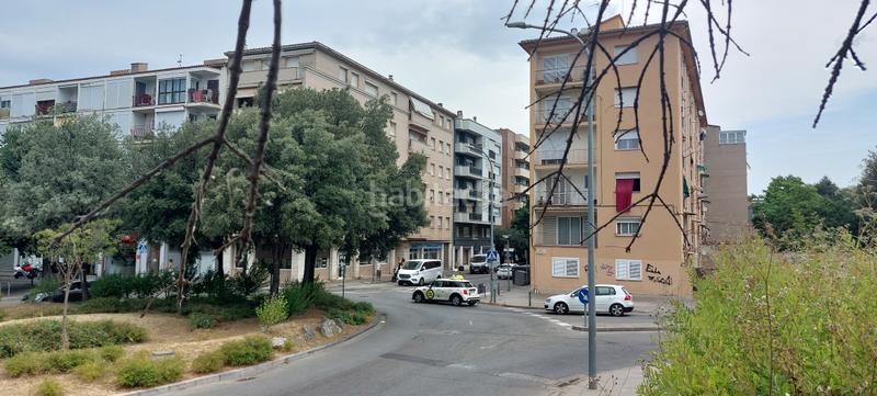 Foto 13b4f3af-7bd5-4a91-bf75-c3ae256d18fa. Local comercial a Eixample Sud-Migdia Girona