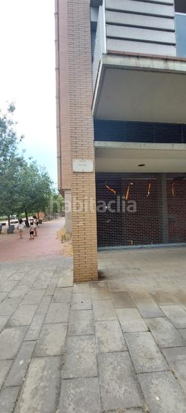 Foto 8c6671fd-9424-42a0-af18-a8fa769dccc6. Local comercial a Eixample Sud-Migdia Girona