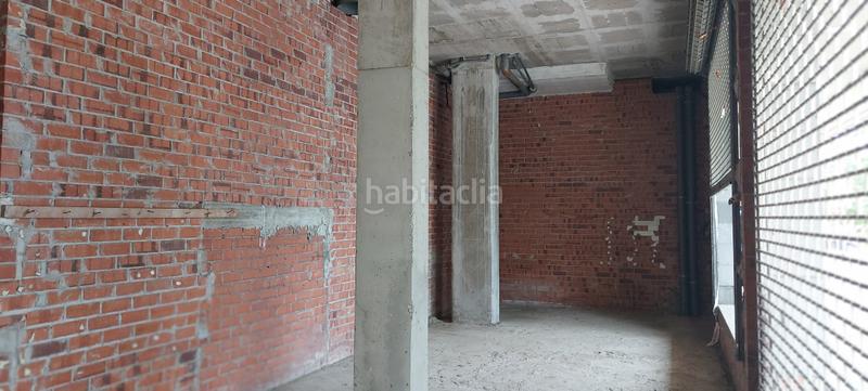 Foto c44a468b-28b6-4911-88b3-7e7f82c12c45. Local comercial a Eixample Sud-Migdia Girona