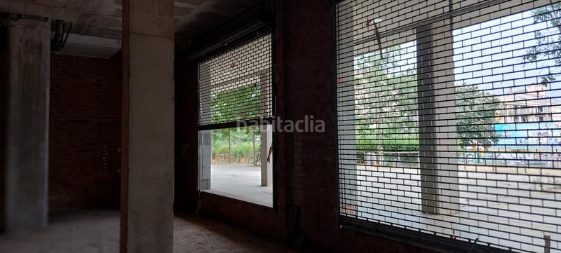 Foto ea01d015-1429-48a2-8556-659bae678748. Local comercial a Eixample Sud-Migdia Girona
