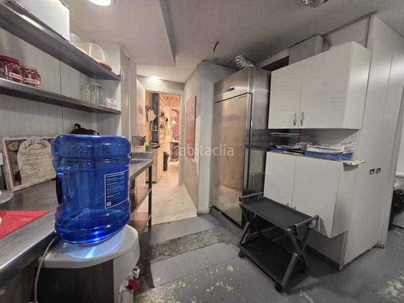 Foto 67555e21-eac1-4f39-b6b6-6d4bb932784f. Pas-de-porte local commercial dans Eixample Nord Girona