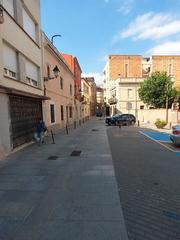 Pis a Cassà de la Selva. Pis per reformar a prop de la plaça petita, al centre de cassà d