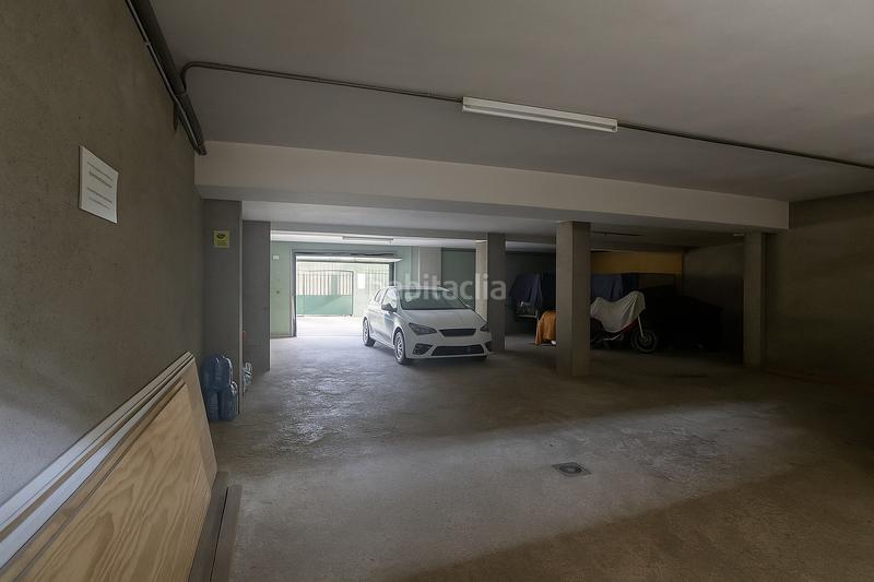 Foto e992c34d-304c-41dd-9c28-c806f20a135a. Local commercial dans Anglès