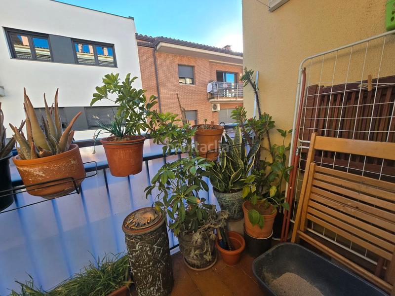 Foto 683e9ff2-b16b-43ae-afb1-1fb3925bb48f. Pis a Eixample Sud-Migdia Girona