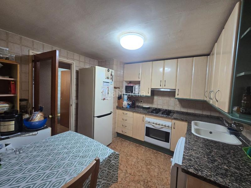 Foto c572f461-d6ba-495b-a798-804b596c6be7. Pis a Eixample Sud-Migdia Girona