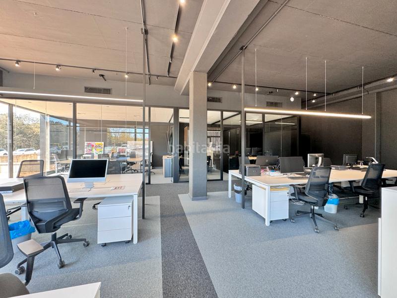 Foto 2bc7d15c-c59a-40c9-b937-15f35b0265b7. Nau industrial a Domeny Girona