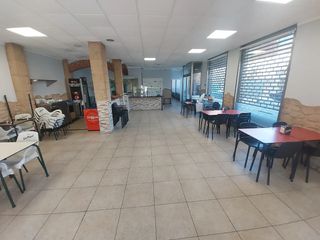 Office space in Avinguda Catalunya. Restaurant totalment equipat amb terrassa a palamós, prop del ma