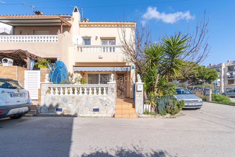 Foto d8446a08-c470-46cf-ac41-dc171c9584c2. Casa aparellada amb aparcament a Puigmal - Mas Nou Empuriabrava