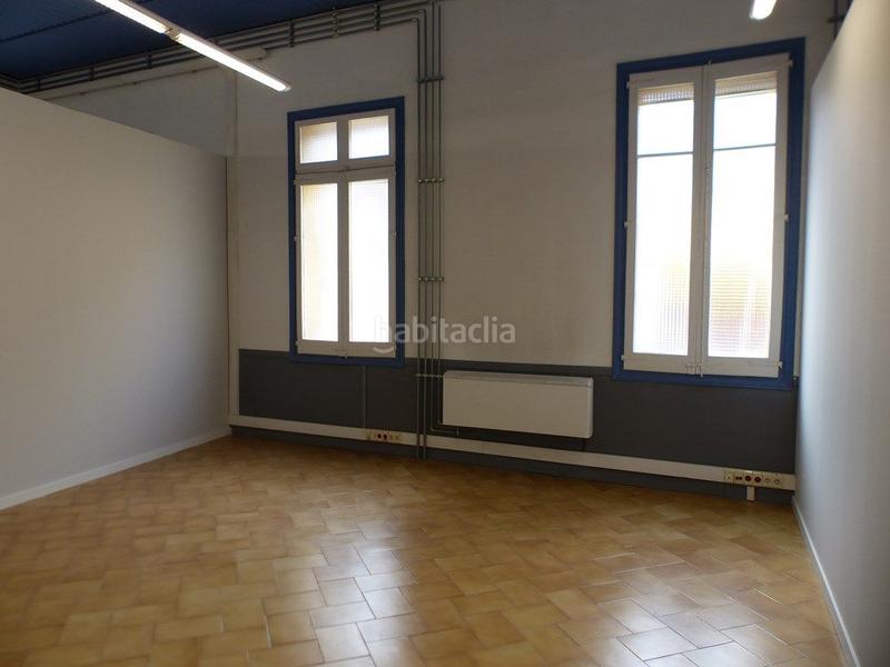 Foto be01742d-8cef-4038-840a-fe3191fa3684. Miete büro mit heizung in Centre Igualada