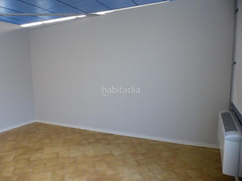 Foto 92a91433-b516-43b0-9fe6-cc187e20bc0c. Rent office space with heating in Centre Igualada