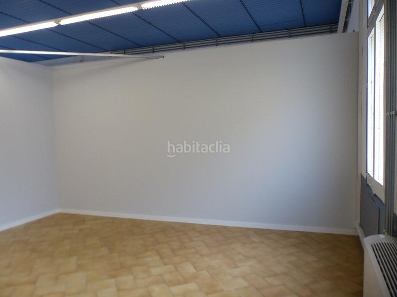 Foto 4a4f095e-c104-4fe9-a608-4664f366a89b. Affitto ufficio con riscaldamento in Centre Igualada