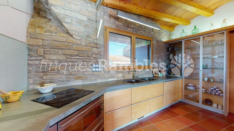 Foto 9d746e71-53b6-4286-b1b3-f65461de2c8e. Haus mit heizung in Piles (Les)