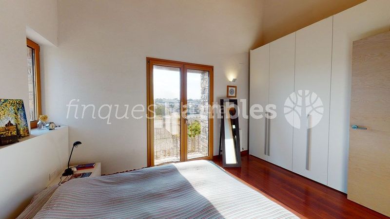 Foto c1e6ba38-2d75-4a4e-9db1-c47ac1b769c5. Haus mit heizung in Piles (Les)