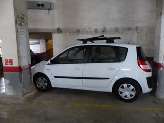 Parking voiture à Poble Sec