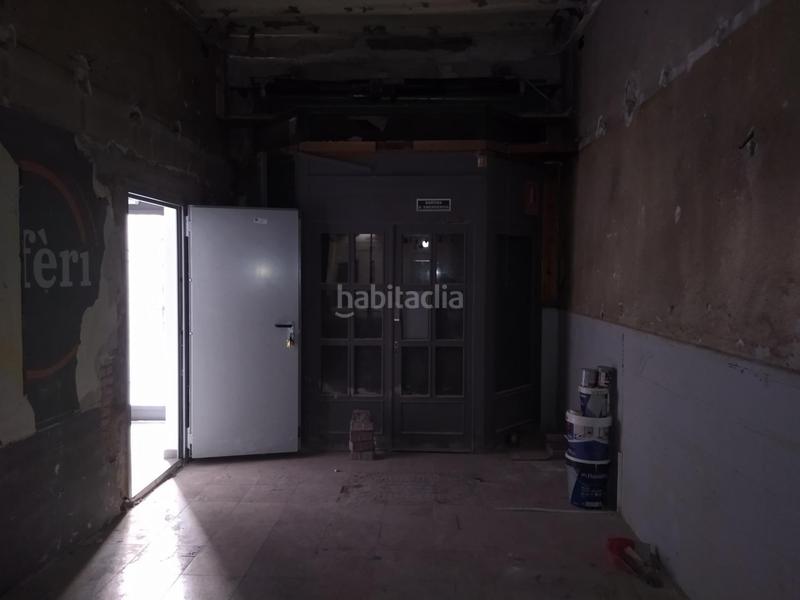 Foto d79fd6b4-29b5-43a2-8e0a-755fa83570ce. Lloguer local comercial a Centre Igualada
