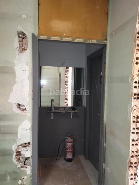 Foto edd0eabe-161a-4b09-9611-eeec5ffd7a0c. Lloguer local comercial a Centre Igualada