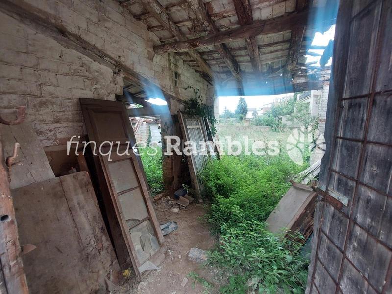 Foto bf46b6ce-d510-4caa-9557-5fcfdc795f67. Terreno residencial en Santa Margarida de Montbui