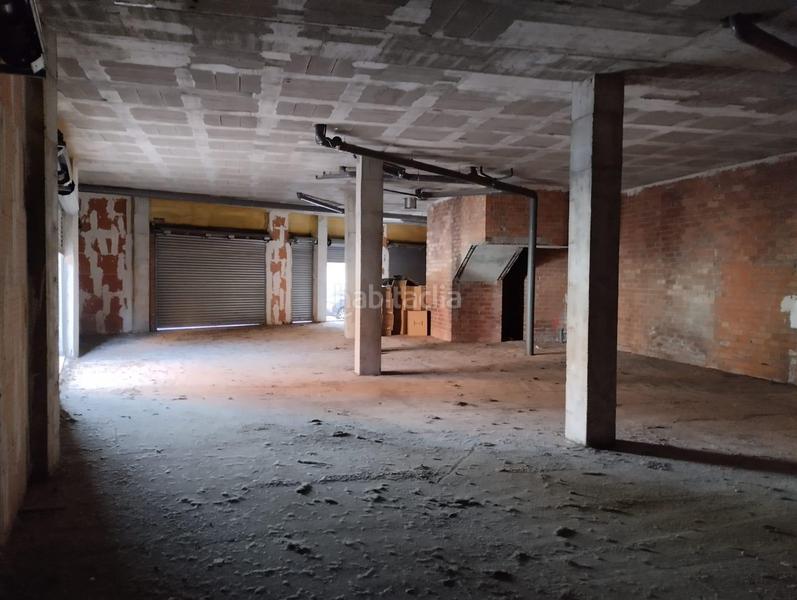 Foto 2c4fe6d7-1577-4490-a051-6ea765318962. Alquiler local comercial gran local comercial zona les flors en Igualada