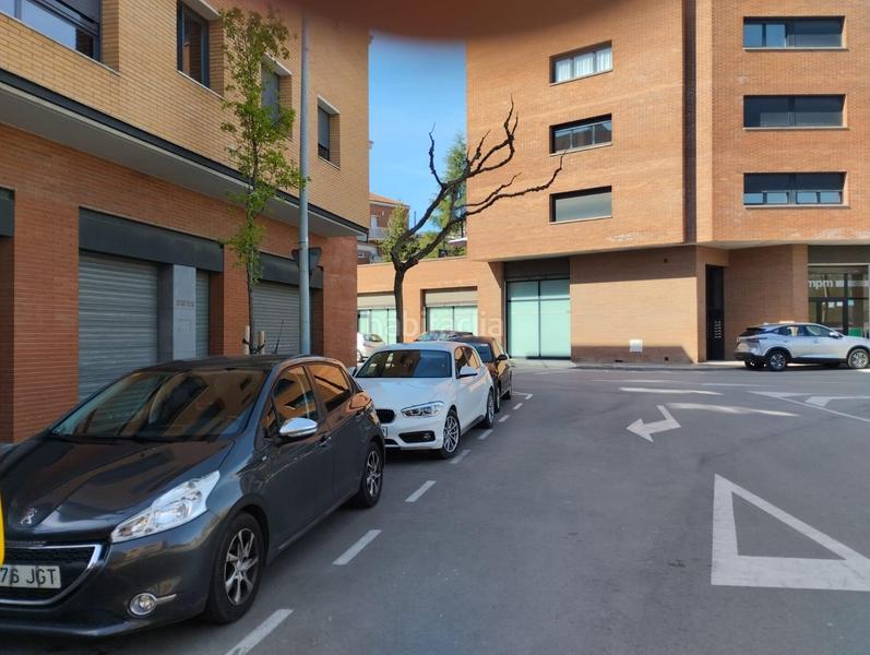 Foto 4127d6e0-a67b-4004-bb6b-fb6fe4c61263. Alquiler local comercial gran local comercial zona les flors en Igualada