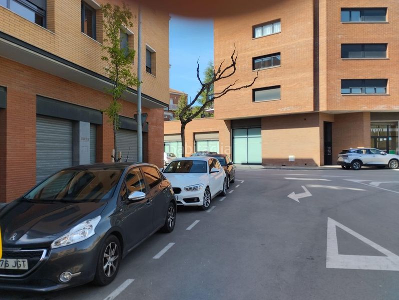 Foto 4127d6e0-a67b-4004-bb6b-fb6fe4c61263. Rent business premise in Llevant Igualada
