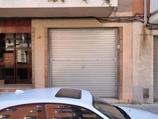 Location Local commercial à Centre. Local comercial en calle masquefa en igualada