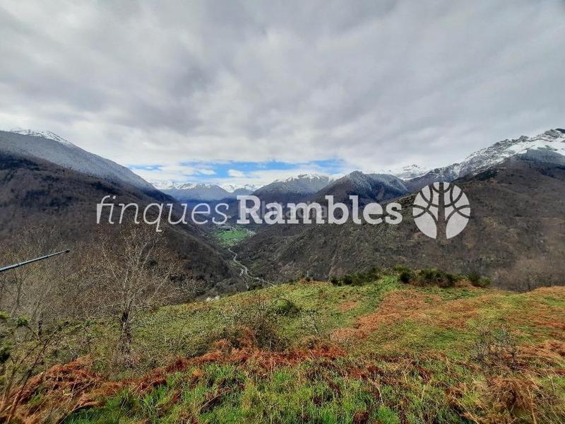 Foto b08ce9f5-896a-4a29-bbea-9dca8e01ee98. Casa amb calefacció a Canejan