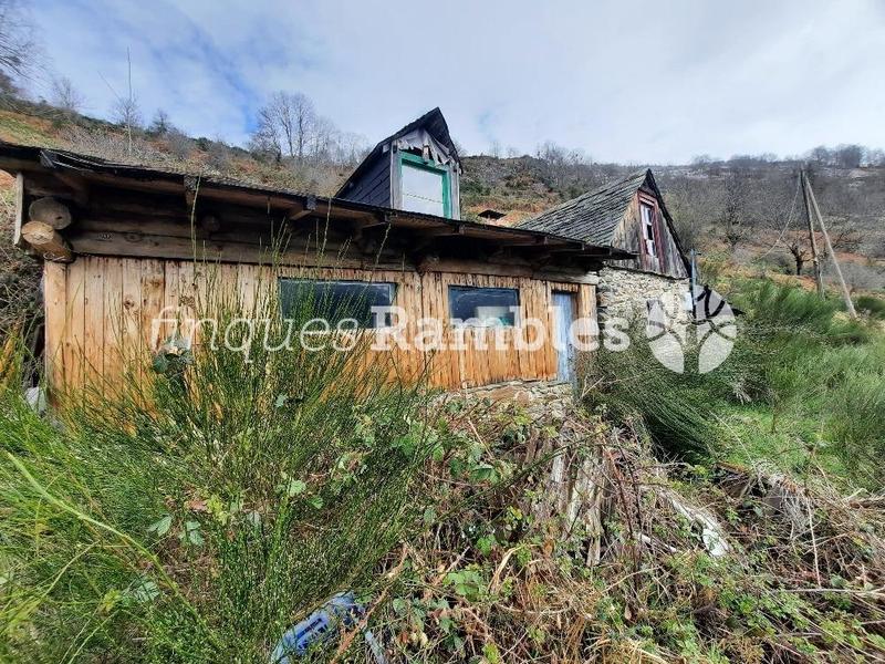 Foto c1f1fa1f-f011-4eda-b378-63293d038b9f. Casa amb calefacció a Canejan