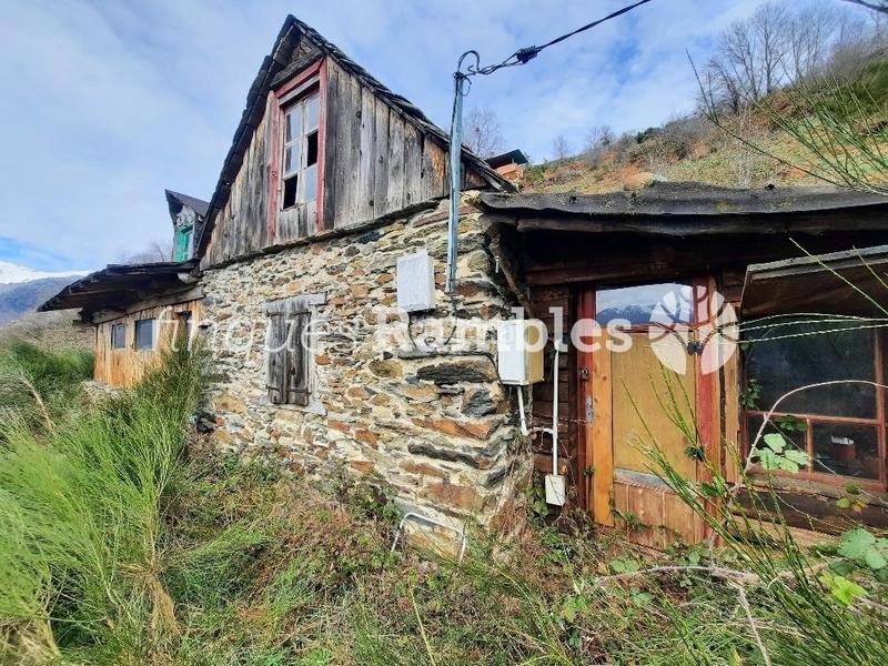 Foto da0bd9cb-2622-4f21-a90a-8c9d4c1c9822. Casa amb calefacció a Canejan