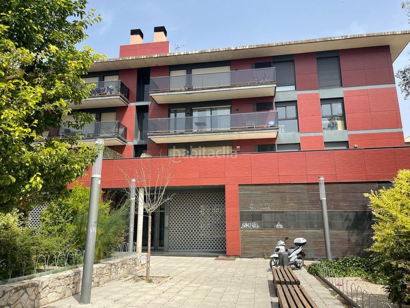 Foto 3d9c30ab-6d75-45e9-a814-f09eeeb8ce99. Local comercial a Centre Igualada