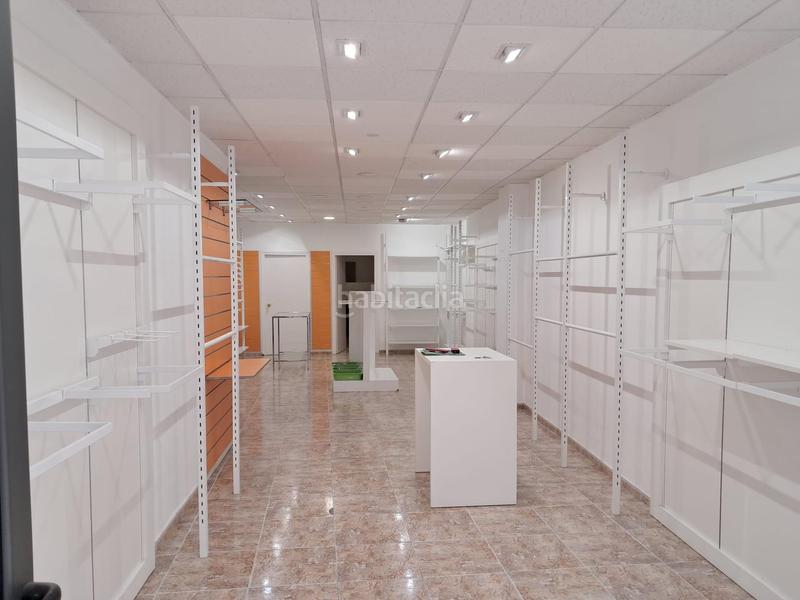 Foto 9f0411a4-927f-4b8a-bd8d-2f2a4b5416eb. Alquiler local comercial  al centre en Vilanova del Camí