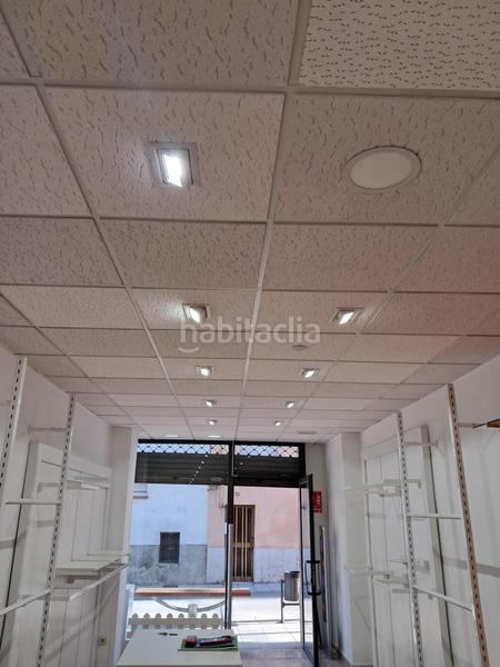 Foto f14a8779-6b2f-4c65-bf1c-0959e245677f. Alquiler local comercial  al centre en Vilanova del Camí