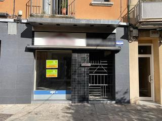 Location Local commercial à Centre. Local molt comercial a la plaça del pilar, en venda o lloguer