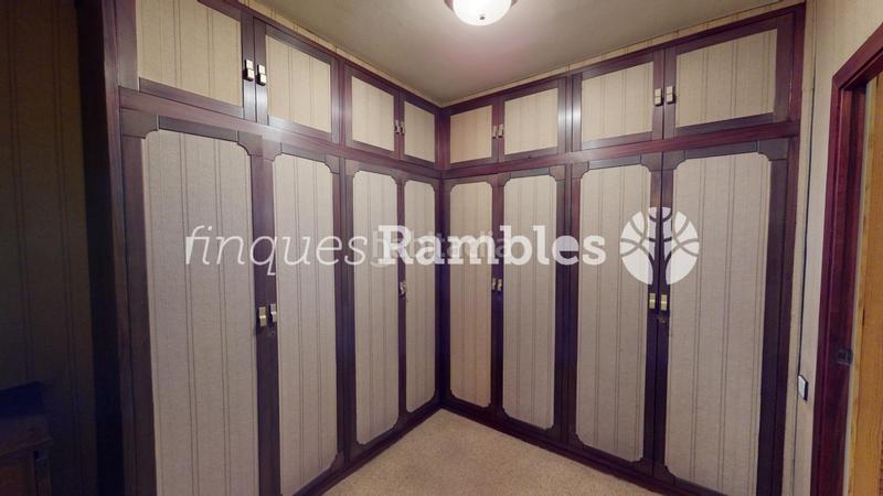 Foto 0a4e720f-eb98-4cb8-b486-4b0b7f94d3c0. Appartamento con riscaldamento parcheggio in Poble Sec Igualada