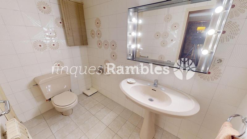Foto e69ddb8d-5782-4bb5-92ef-1e57247f99bf. Appartamento con riscaldamento parcheggio in Poble Sec Igualada