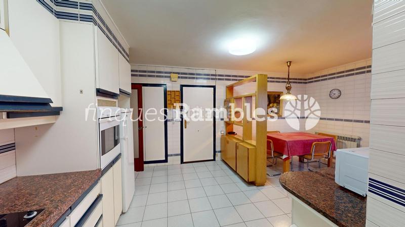 Foto 2236f19f-0d32-45ae-a0ac-e7d42cecc014. Etagenwohnung mit heizung parking in Poble Sec Igualada