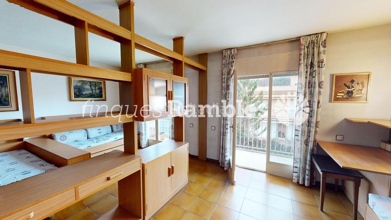 Foto 49cd44a4-38a5-4838-b6e1-6045581bebff. Flat with heating parking in Poble Sec Igualada