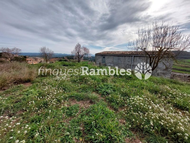 Foto 14ea7461-7b6c-4b97-b7c1-b488aa502ca6. Casa amb aparcament a Argençola