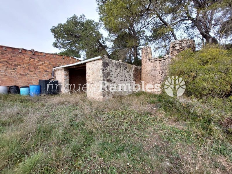 Foto 31d001b1-d709-4571-8cc5-c46e0500b850. Casa amb aparcament a Argençola