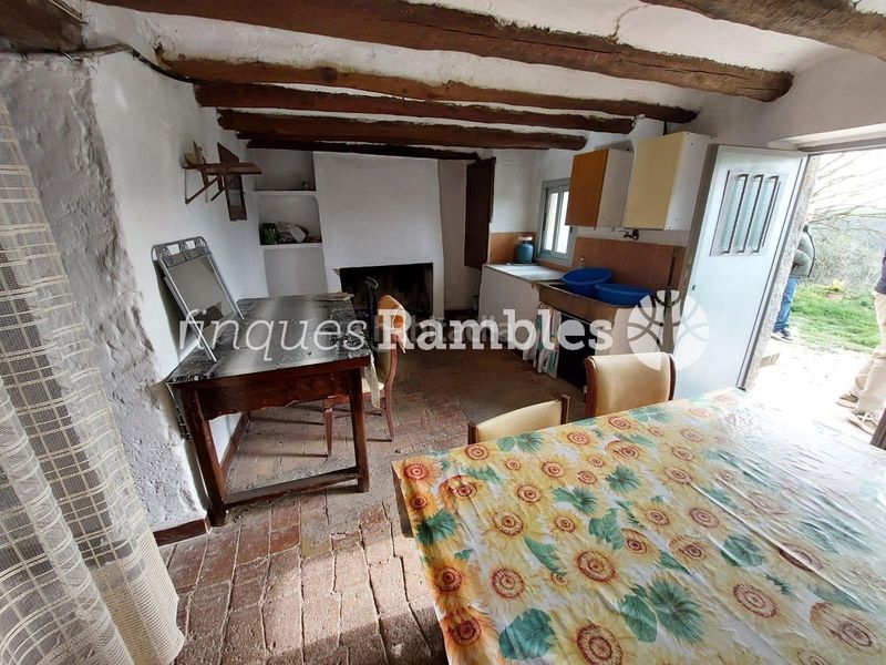 Foto b6c991b7-dddb-4219-9cc1-658b154920fb. Casa amb aparcament a Argençola