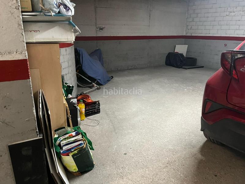 Foto 6ede0d31-c3a1-4daa-b5bc-9026857954ec. Aparcament cotxe a Llevant Igualada