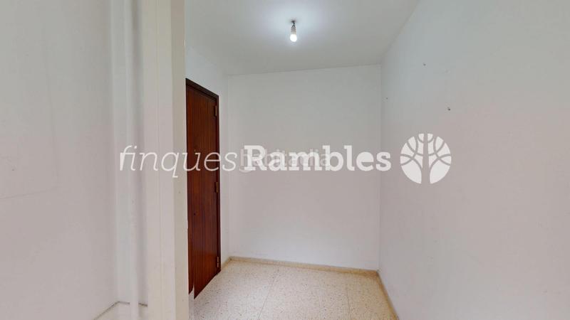 Foto 3eec4e0d-bcc8-413d-88a9-453ae5239b4d. Pis amb calefacció aparcament a Centre Igualada