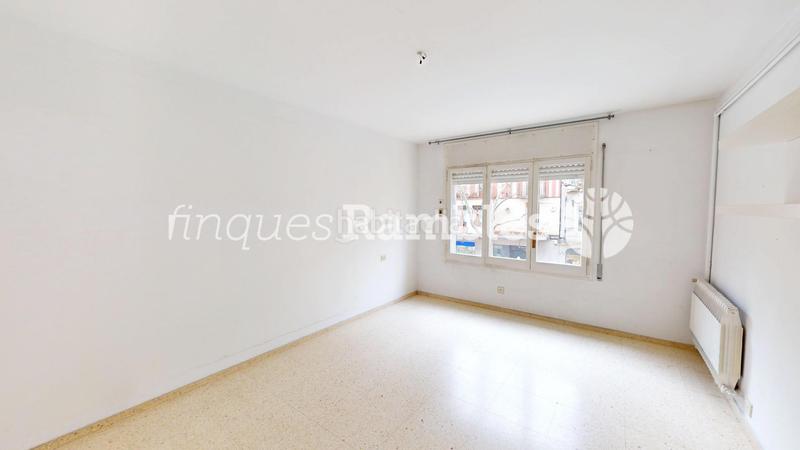 Foto 7ae2283d-aa35-4d7e-bc27-9103b5576a1f. Pis amb calefacció aparcament a Centre Igualada