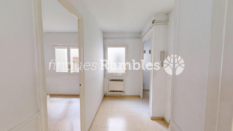 Foto 81c66254-7397-4e14-a54b-bd09be30b16f. Pis amb calefacció aparcament a Centre Igualada