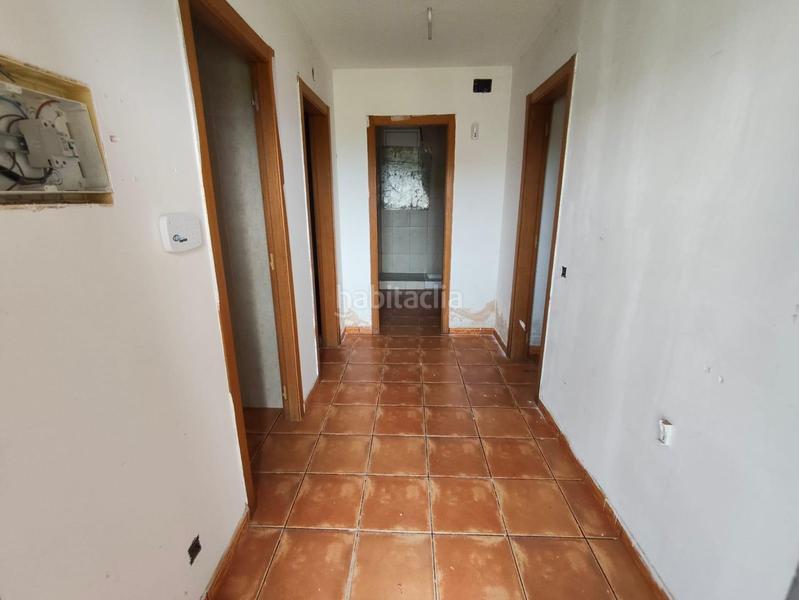 Foto 21b7bd7d-3506-4ca0-a3bb-3f568a91f2b4. Haus mit parking in Torre de Claramunt (La)